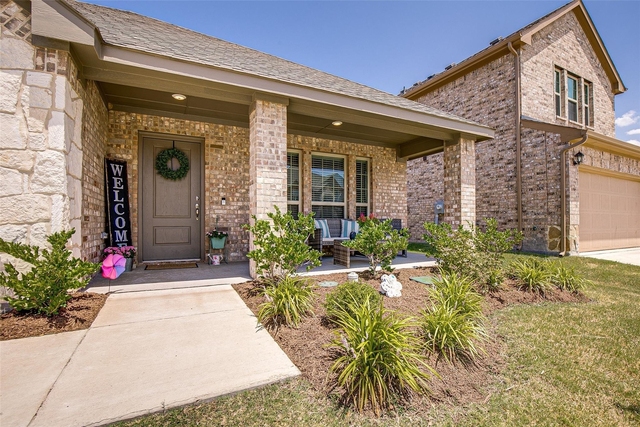 593 Jamestown Lane - Photo 1