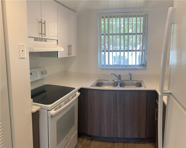 401 Nw 34 Street - Photo 1