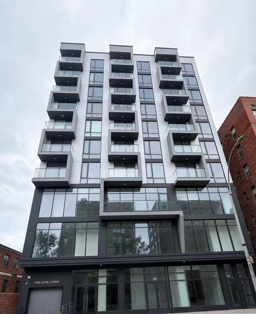 134-11 Franklin Avenue - Photo 1