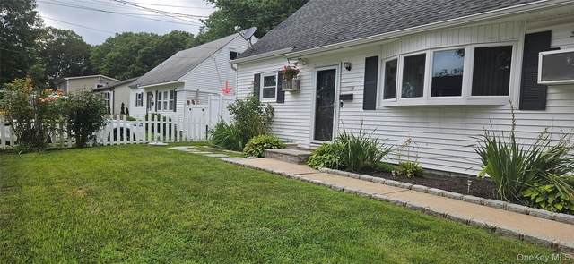 211 Parkway Boulevard - Photo 1