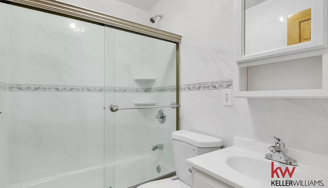 59-06 Catalpa Avenue - Photo 1