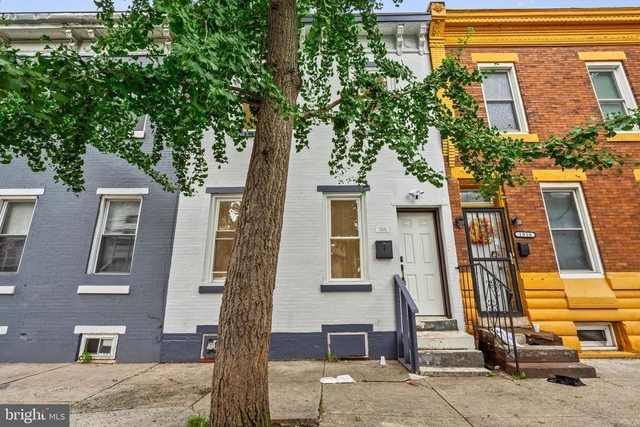 1908 N Croskey Street - Photo 1