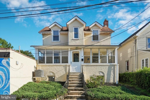 201 Simpson Road - Photo 1