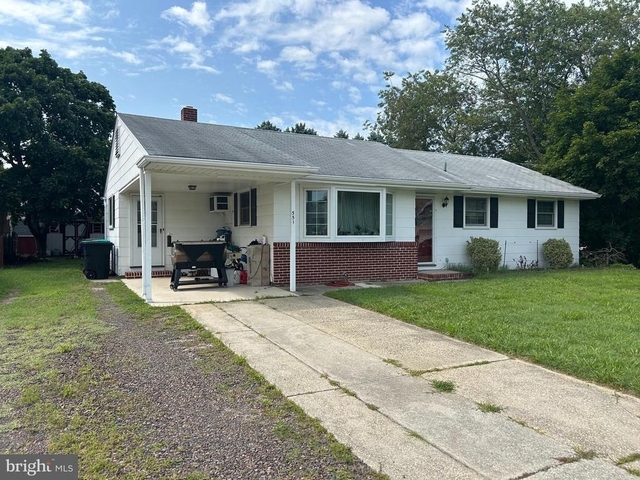 551 French Street - Photo 1