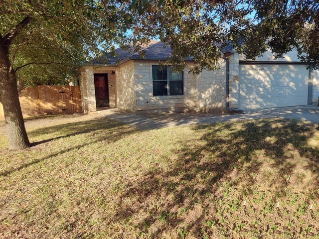6400 Ken Caryl Dr - Photo 1