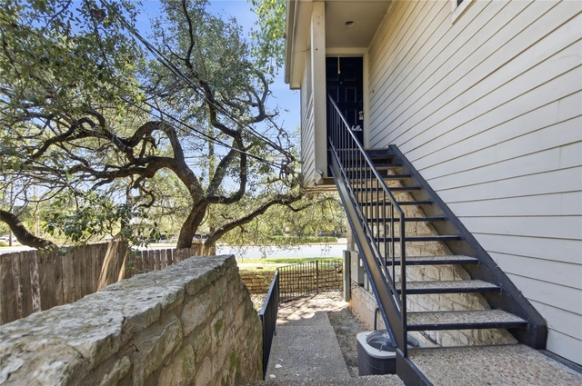 9226 Jollyville Rd - Photo 1