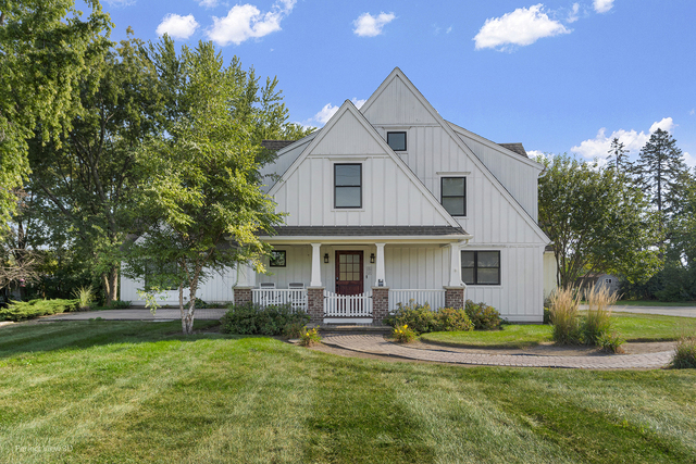 22501 W Renwick Road - Photo 1