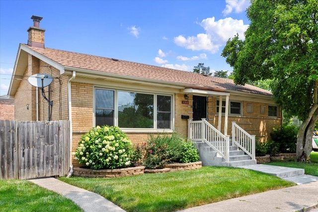 11358 S Rockwell Street - Photo 1