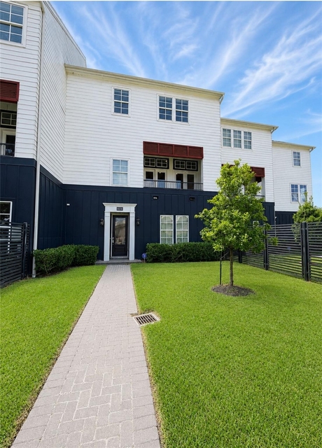 824 Cage Street - Photo 1