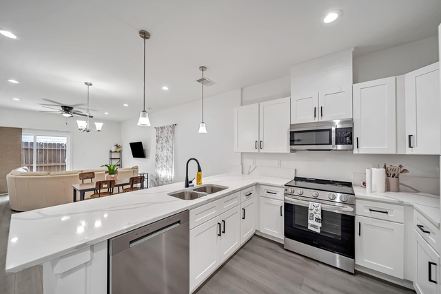 4011 King Street - Photo 1