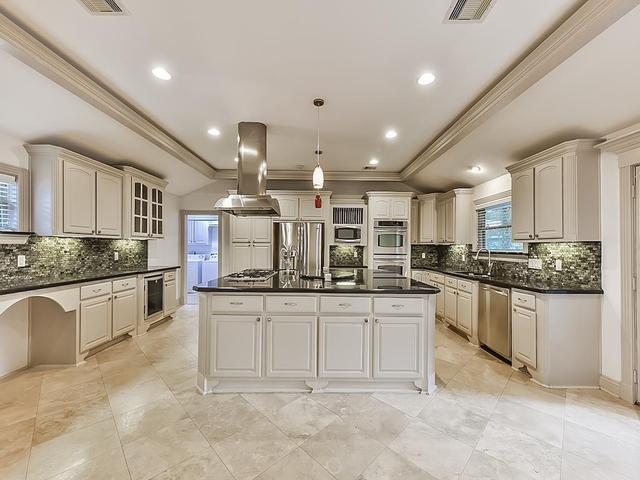 5238 Ariel Street - Photo 1