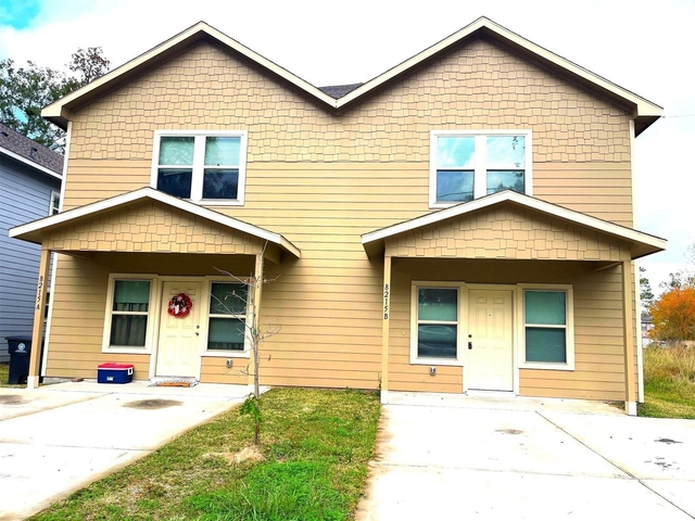 8215 Gallahad Street - Photo 1
