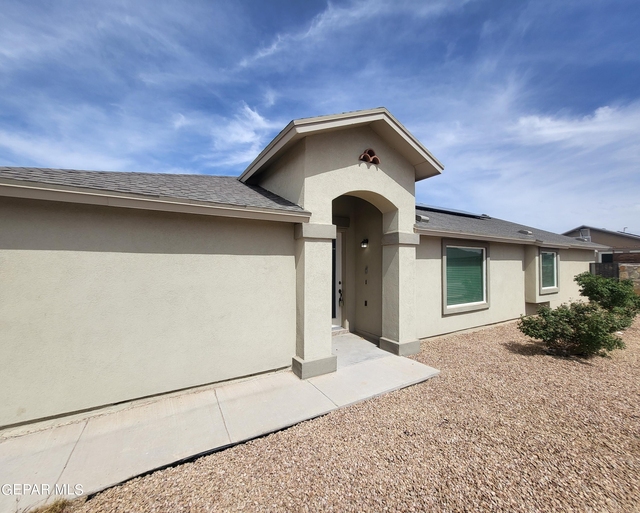 14753 Ava Leigh Avenue - Photo 1