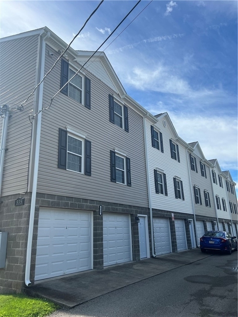 535 2nd St - Photo 1