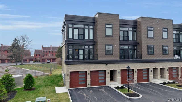 240 Lakefront Boulevard - Photo 1