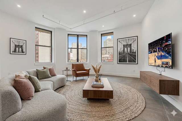 81 Willoughby Street - Photo 1