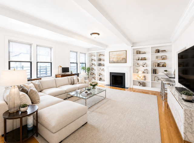 111 East 80th Street - Photo 1