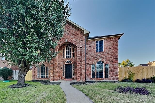7202 Gillon Drive - Photo 1