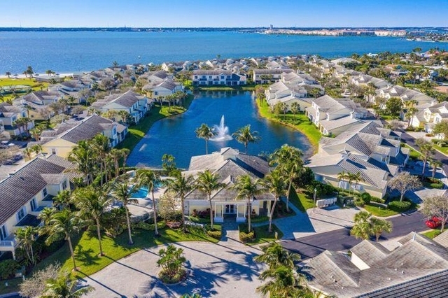 601 Mariner Bay Boulevard - Photo 1