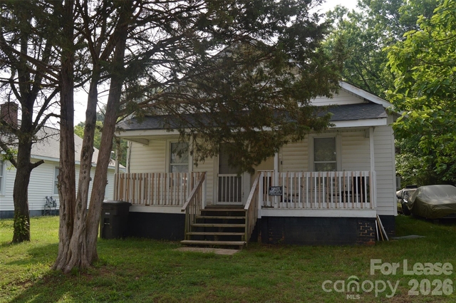 208 Wilson Street - Photo 1