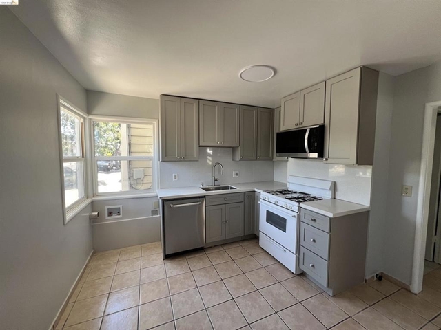 6293 Vallejo St - Photo 1