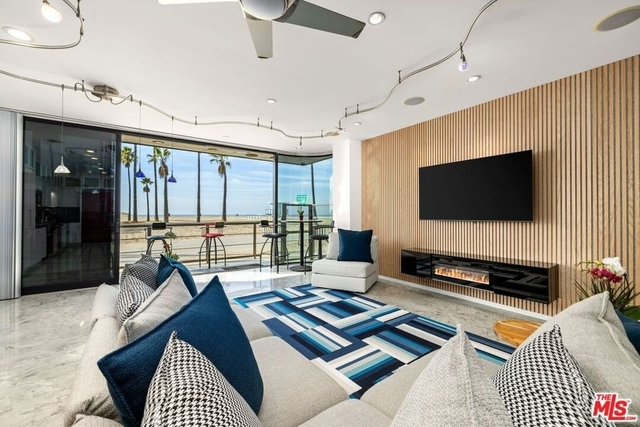3007 Ocean Front Walk - Photo 1