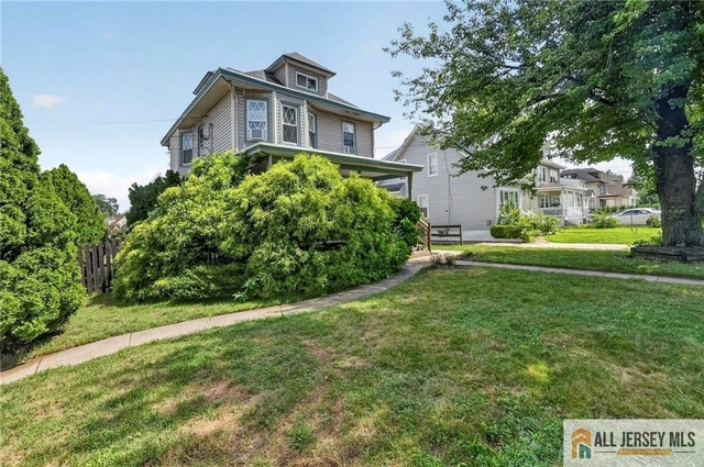 125 White Horse Avenue - Photo 1