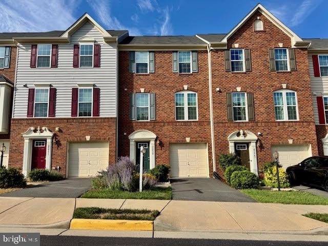 45949 Grammercy Terrace - Photo 1