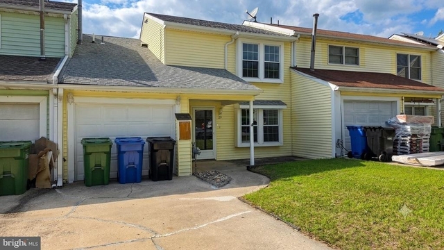 29 Fomalhaut Avenue - Photo 1