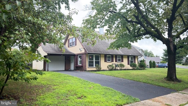 54 Plumtree Lane - Photo 1