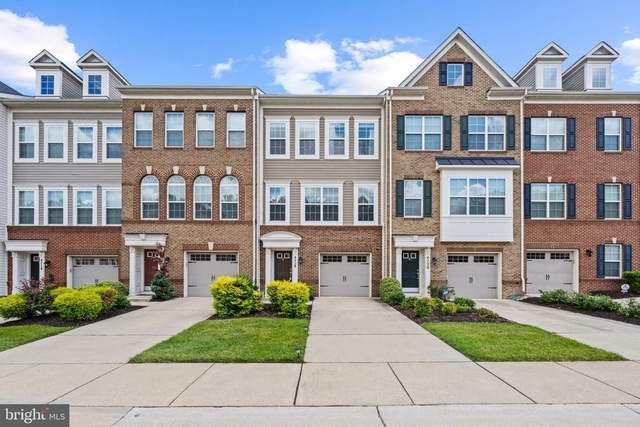 4718 Forest Pines Drive - Photo 1