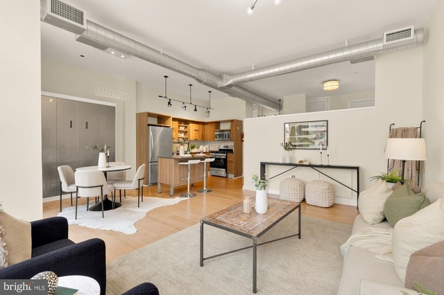1390 V Street Nw - Photo 1