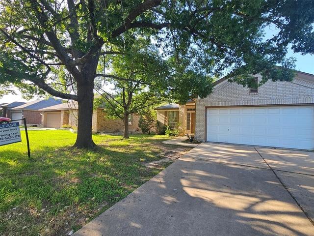 8506 Hillrock Dr - Photo 1