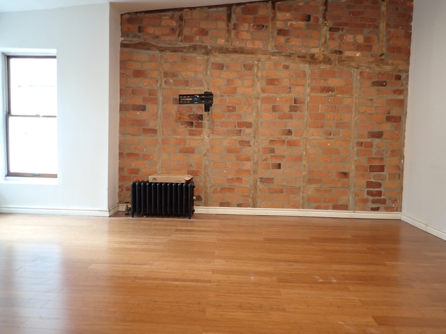 89 Clermont Avenue - Photo 1