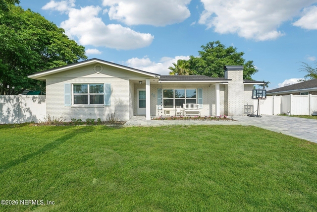 42 Dolphin Boulevard - Photo 1