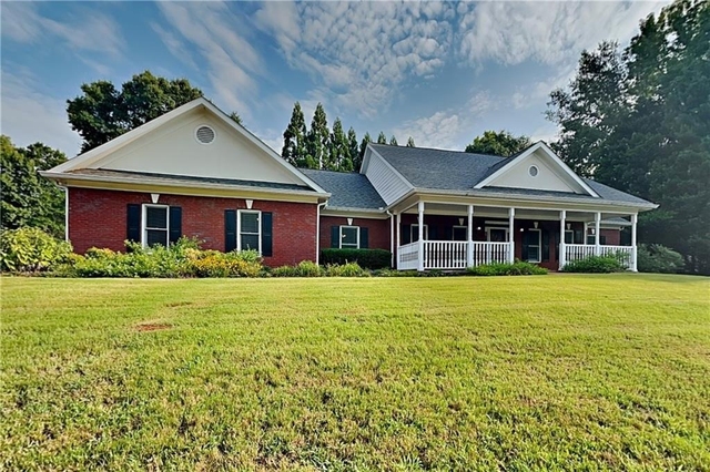 601 Peach Place - Photo 1