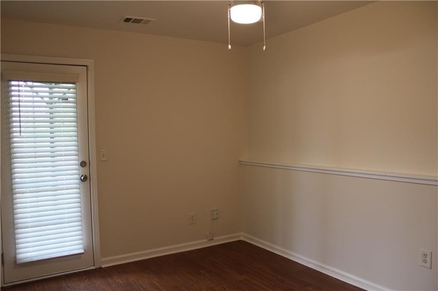 2059 Liberty Court Nw - Photo 1