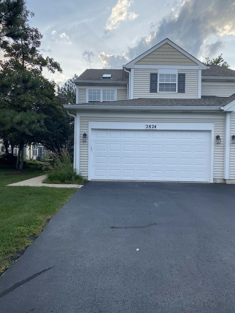 2824 White Thorn Circle - Photo 1