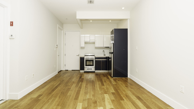 751 Dekalb Ave - Photo 1