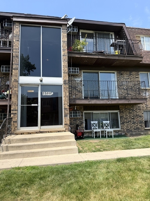2500 Mark Thomas Lane - Photo 1