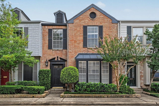 3721 Wakeforest - Photo 1