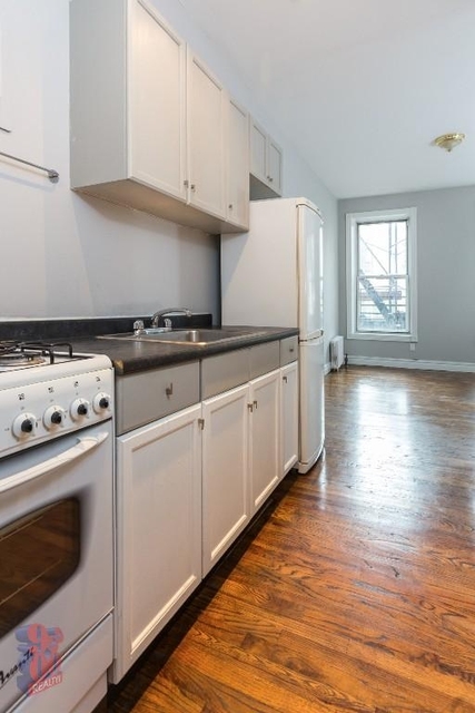 51 Leroy Street - Photo 1