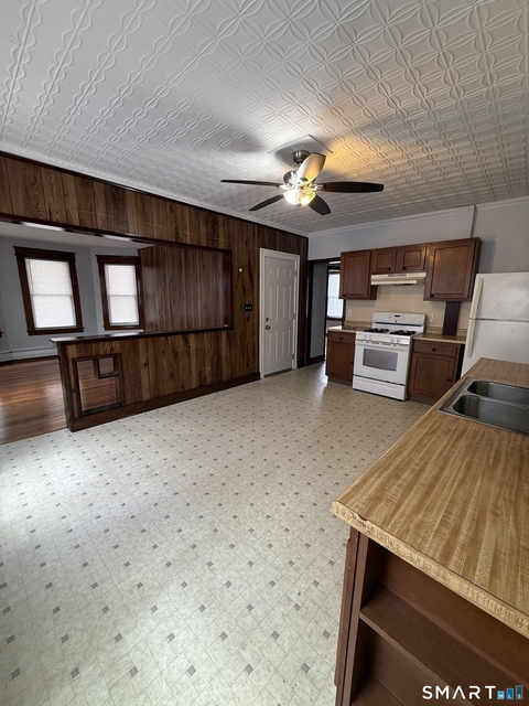 27 Norman Street - Photo 1
