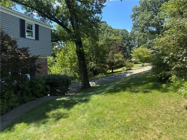 209 Grandview Dr - Photo 1