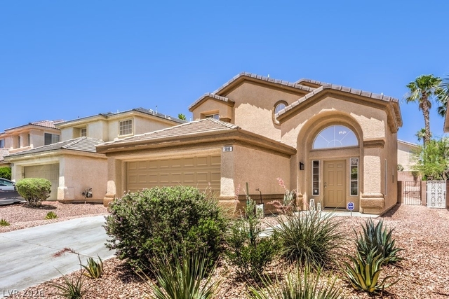 5016 Dancing Lights Avenue - Photo 1