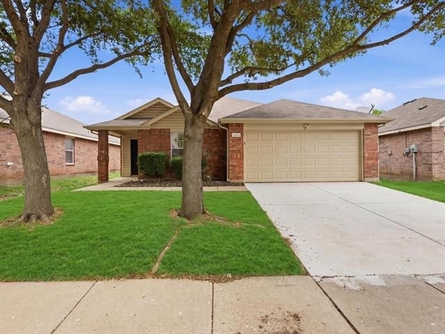 1132 Boxwood Drive - Photo 1