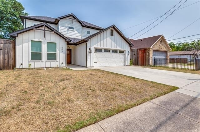 1805 Nomas Street - Photo 1