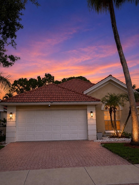 777 Sw Munjack Circle - Photo 1
