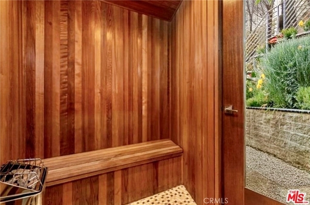 8835 Evanview - Photo 1