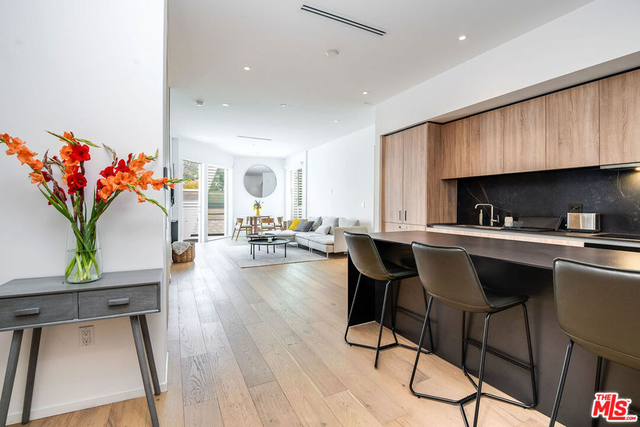 1030 N Kings Road - Photo 1